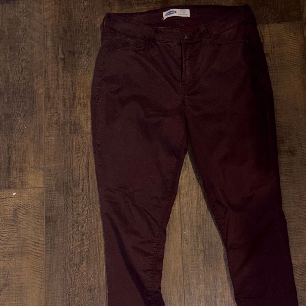 Old Navy Rockstar Super Skinny highrise jeans